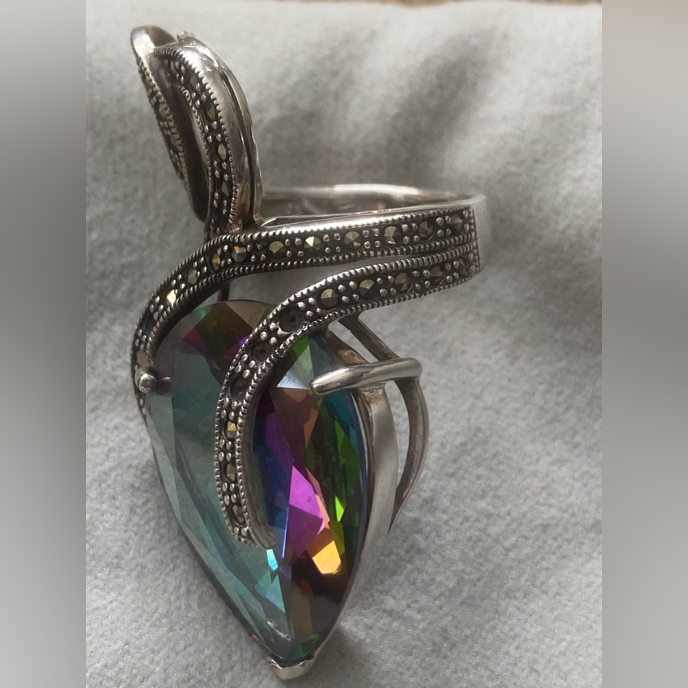 Unique 925 Silver statement ring - Picture 2 of 8